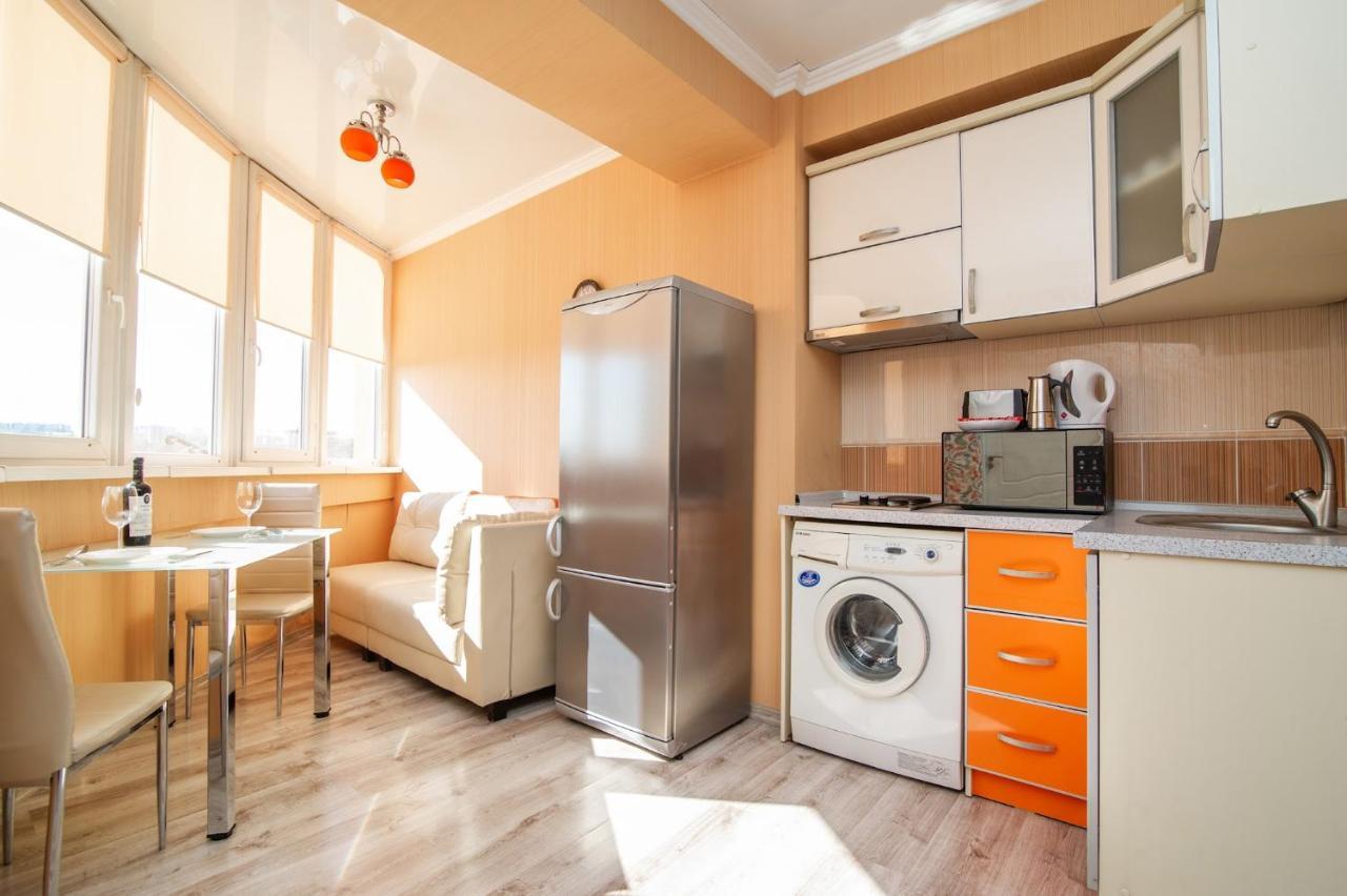 Ferienwohnung Luxrent Kischinau Exterior foto